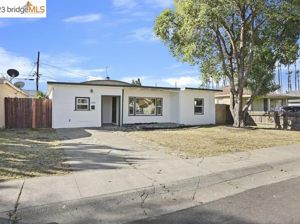 2128 Elmwood Ave, Stockton, CA 95204