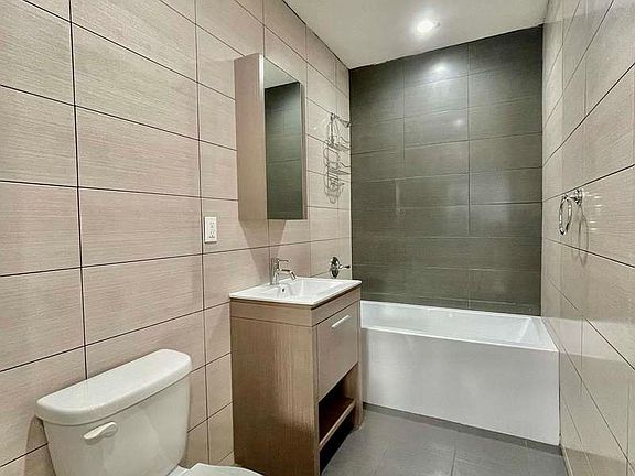 3rd image of 1592 Lincoln Pl #1B