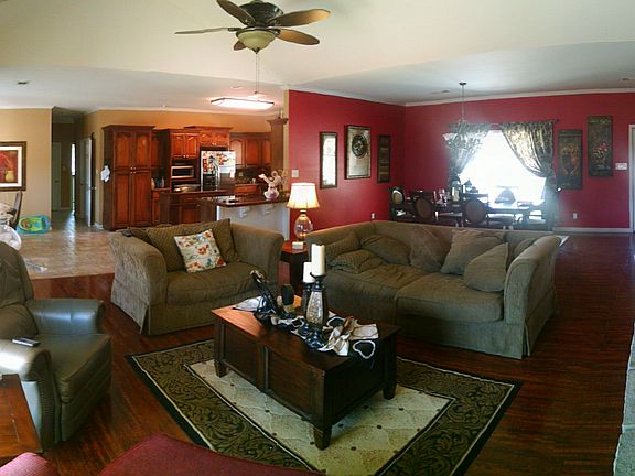 3rd image of 137 W Ouachita #571