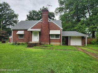 316 Monohan Dr, Saint Matthews, KY 40207