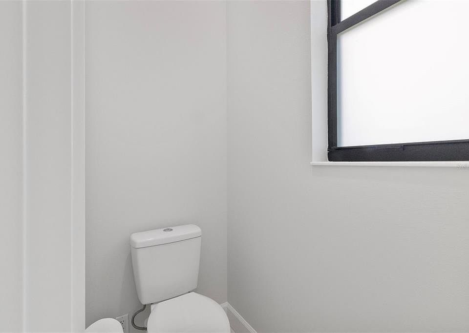 1st image of 2098 Manheim Ave #2098