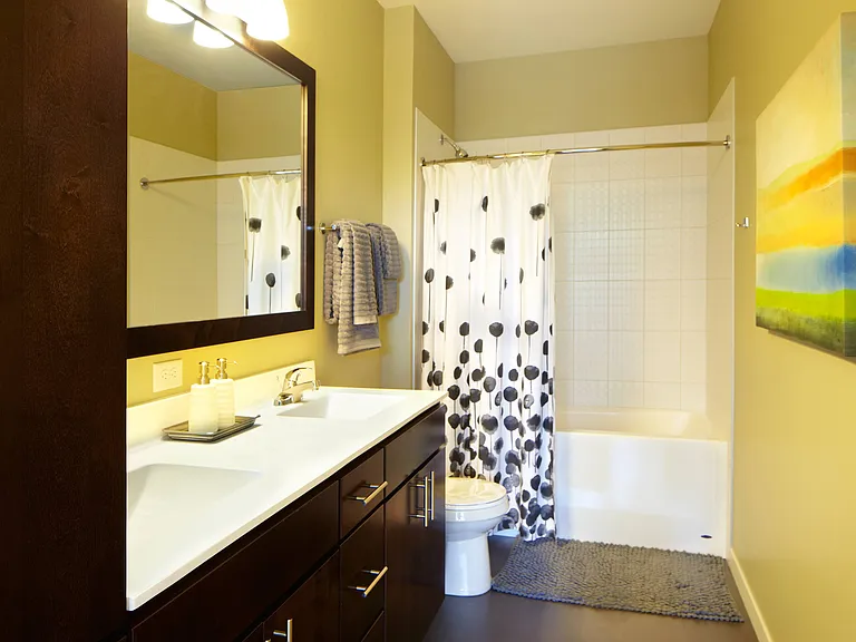 222 Hennepin — Photo 8