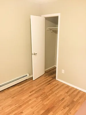 Rented by Arvik Group Real Estate | media 8