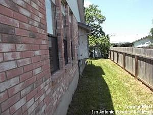 5th image of 5030 Pine Lake Dr