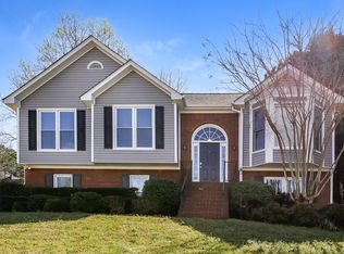 1340 Winding Wood Way, Lawrenceville, GA 30043