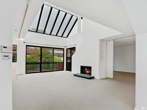 170 Pacific Ave APT 35, San Francisco, CA 94111