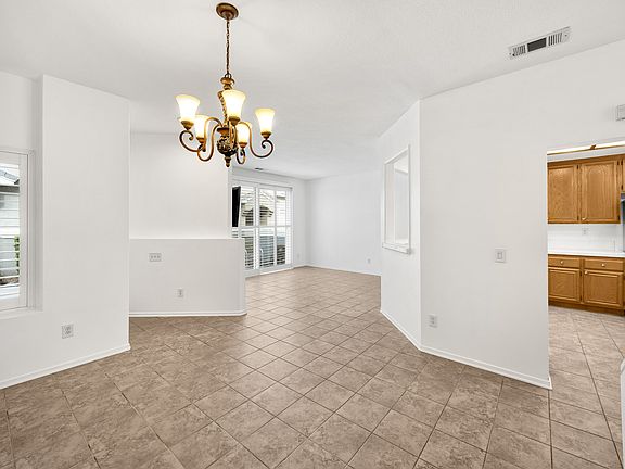 5th image of 2270 Indigo Hills Dr Unit 4
