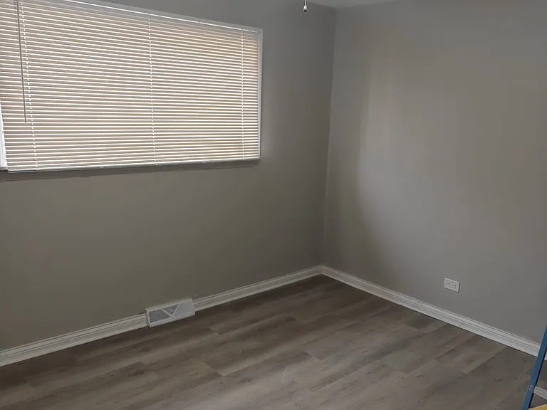 436 W Division St #3 — Photo 22