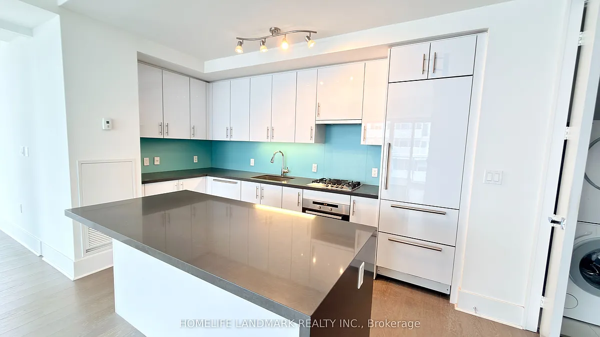 Building Photo - 29 Queens Quay E #1026