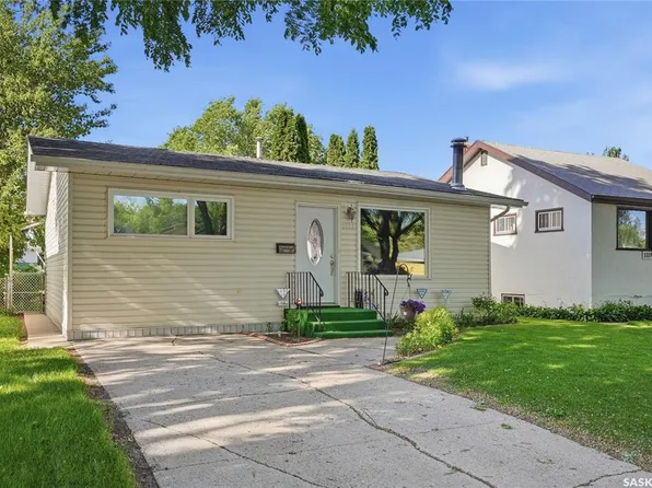 1117 5th STREET E, Saskatoon, SK S7H 1H4