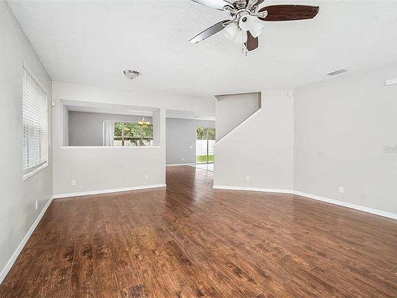 5th image of 10607 Marsanne Pl