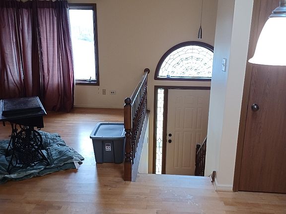2nd image of 9274 Drummond Dr #9274