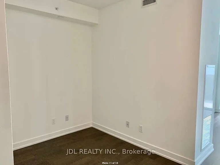 25 Richmond St E #1505 — Photo 13