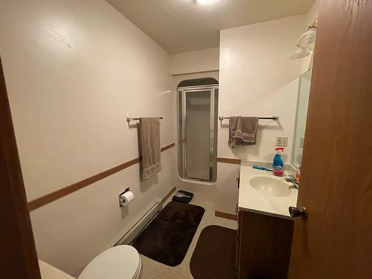 1624 N Benjamin St #4 — Photo 6