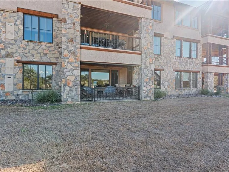 1653 Scenic Dr #102 — Photo 24