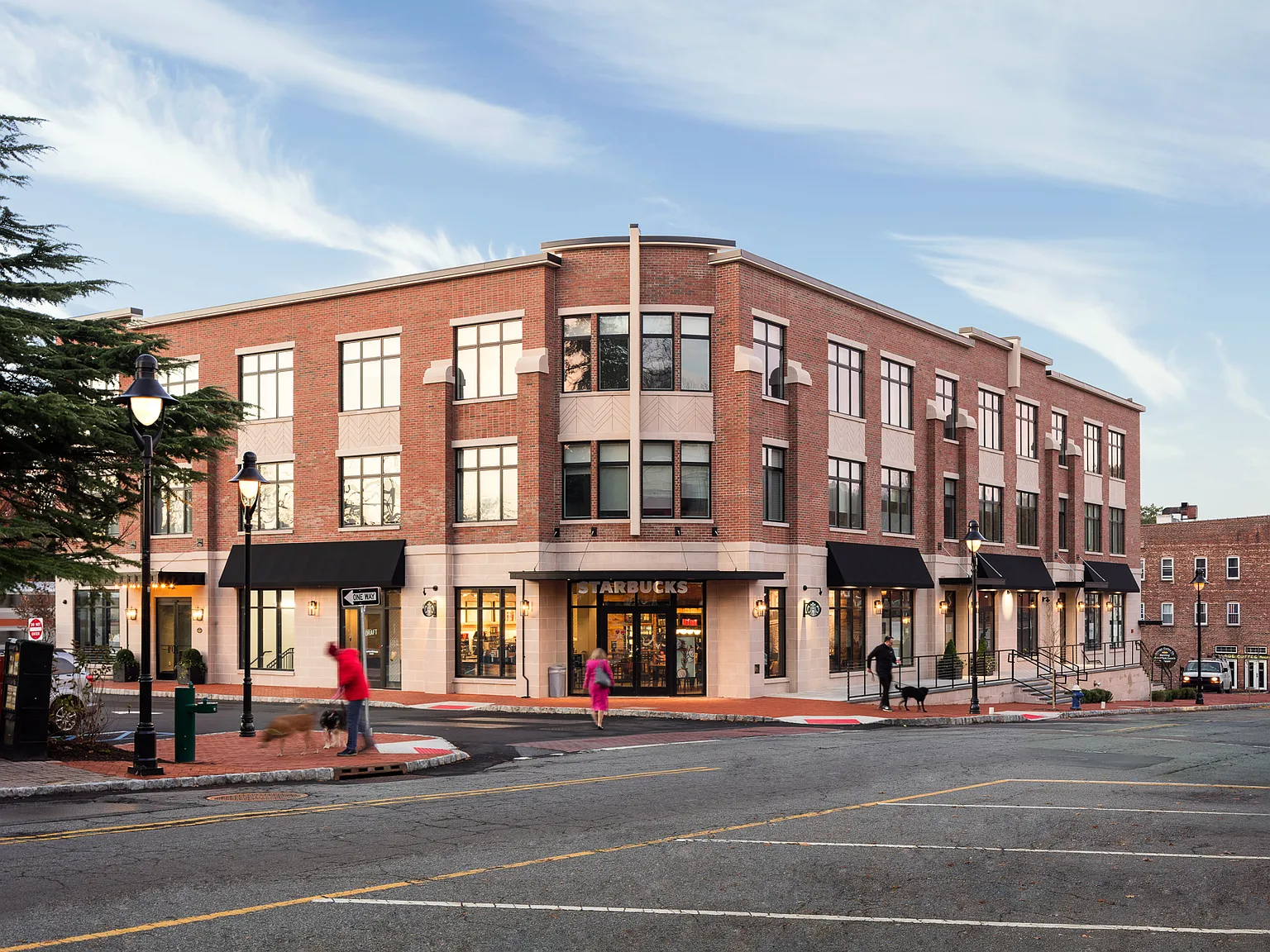 Clarus Maplewood — Photo 1
