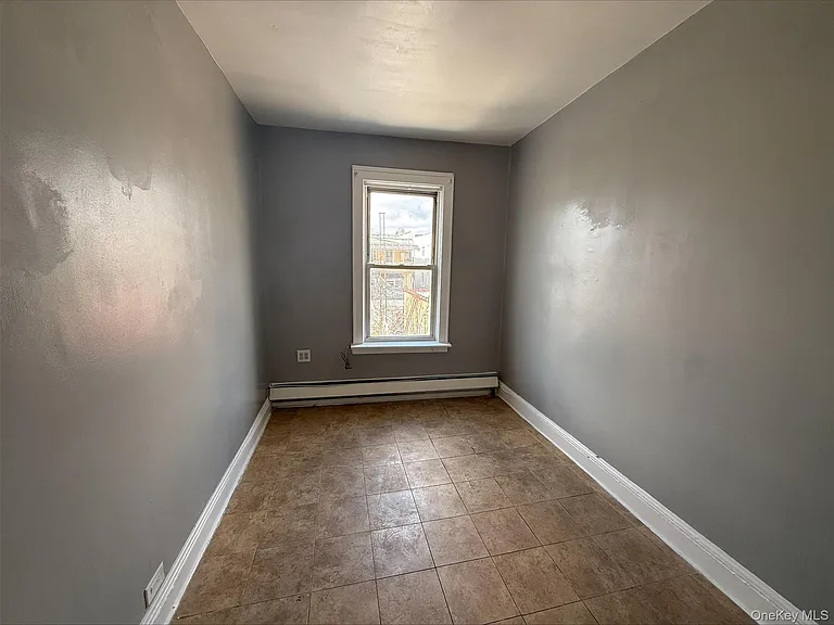 731 Calhoun Ave — Photo 8