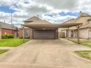 1710 SW 26th St, Moore, OK 73170