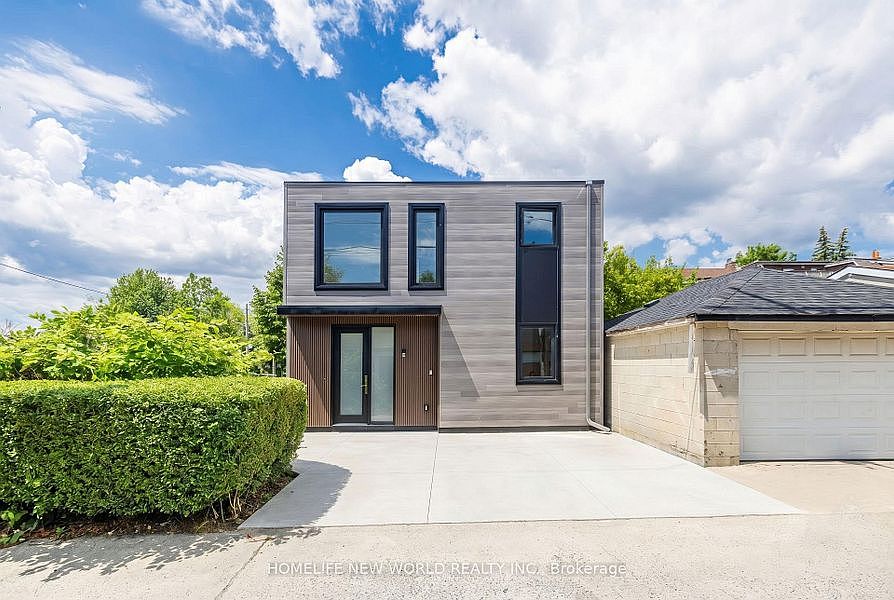 1st image of 679 Gladstone Ave #L