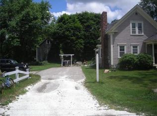 80 Taunton St, Lakeville, MA 02347