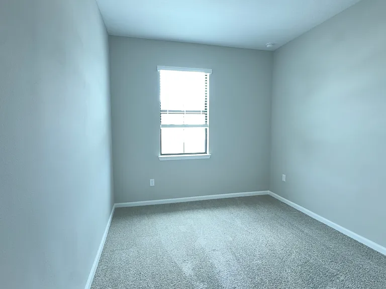 4298 Efendi Dr — Photo 25