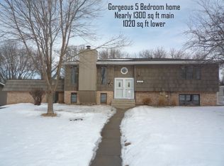 1208 E Fleetwood Cir, Brandon, SD 57005