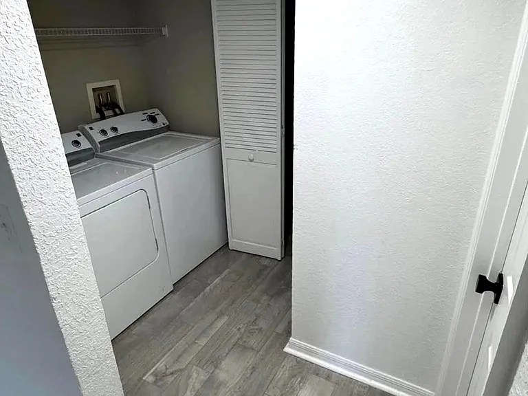 14516 Seaford Cir #201 — Photo 7