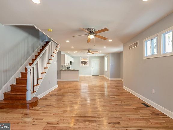 4th image of 712 Yeadon Ave