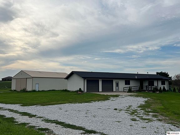 3rd image of 3401 NW 126th St