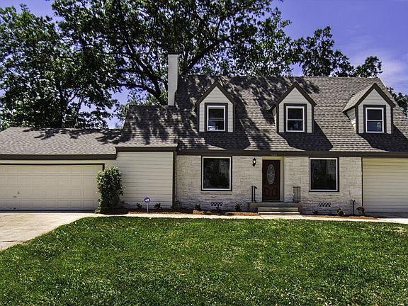 Beautiful view of the front of this home. This two story home is a rare find with the one of a kind 