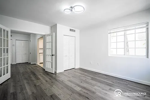 Floor plan 920 - 206