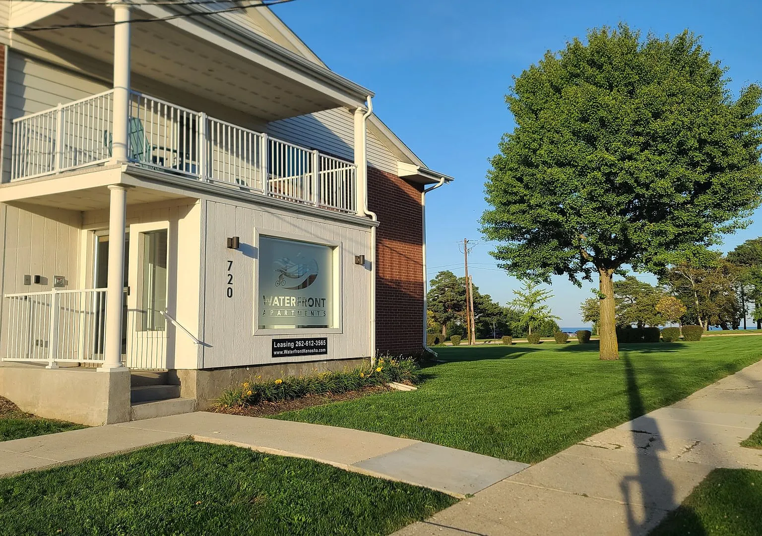 Waterfront Apartments — Photo 1