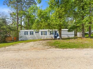 184 Lions Cir, Onalaska, TX 77360