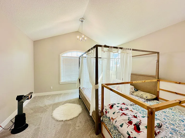 7815 NW 166th Ave — Photo 65