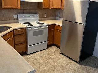 4 Fiedler Cir APT 201, Fenton, MO 63026