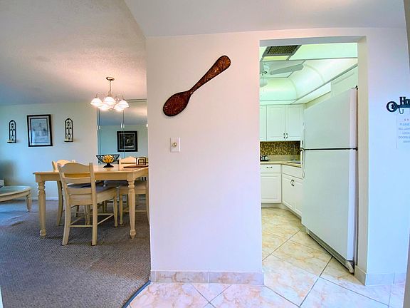 3rd image of 8901 Sunrise Lakes Boulevard #307