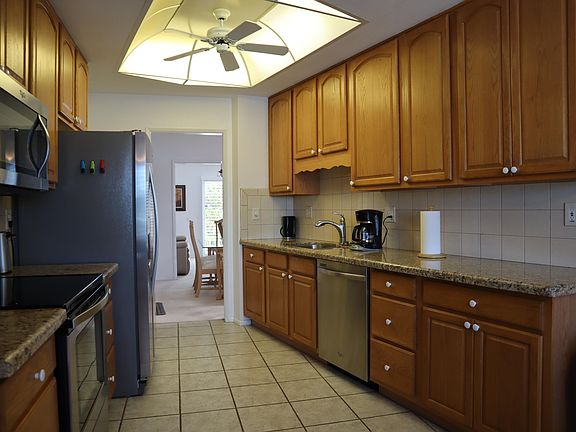 5th image of 11018 W Granada Dr