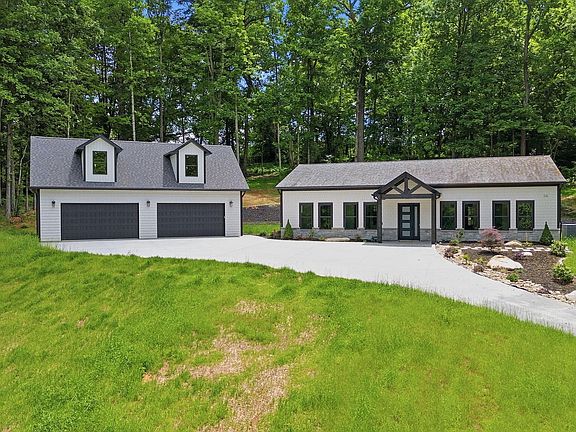 2nd image of 710 Knight Rd