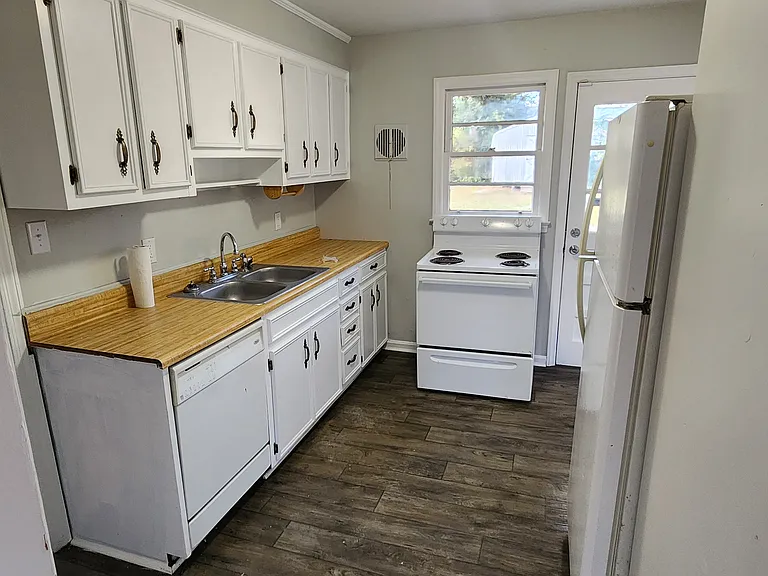429 Audubon Cir — Photo 4