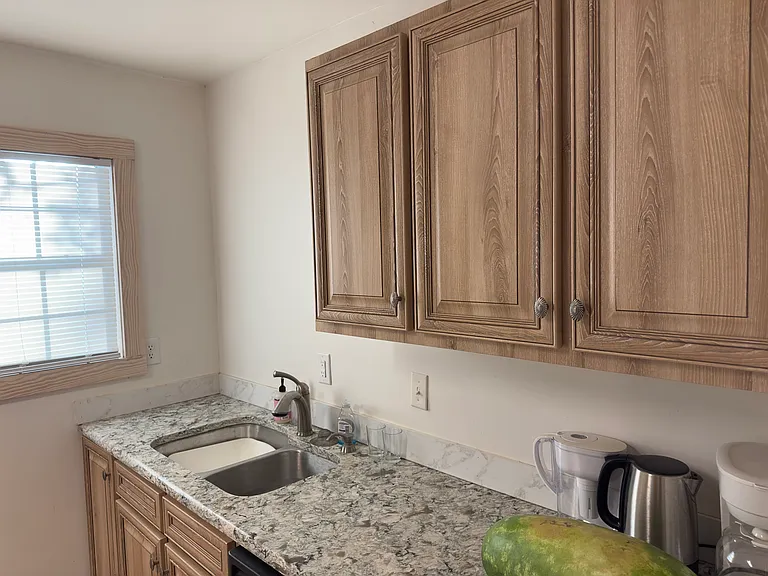 318 Templeton Dr — Photo 9