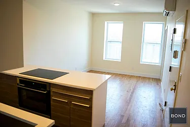 Rented by Bond New York