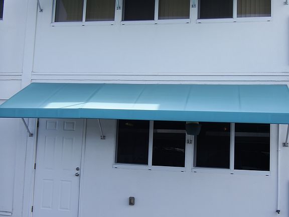 4th image of 5855 18th St N APT 2