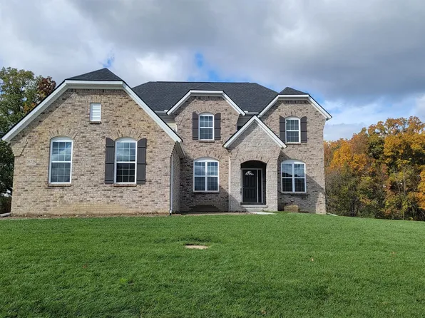 26729 International Dr, South Lyon, MI 48178