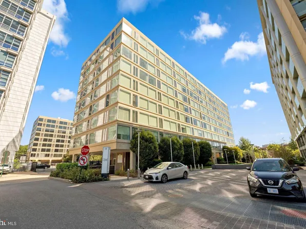 1101 3rd St SW APT 608, Washington, DC 20024