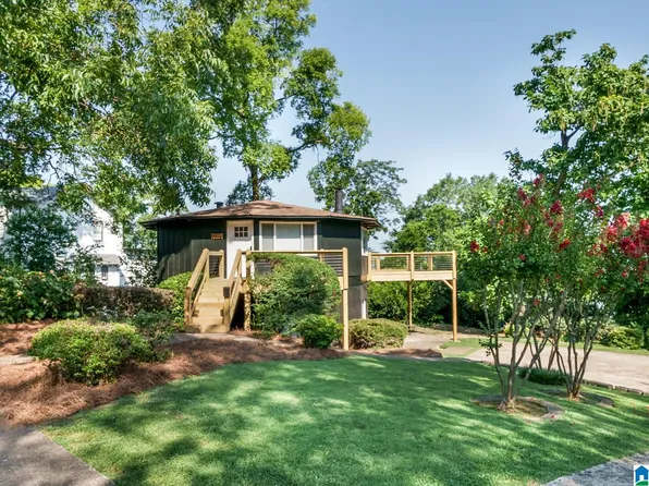 3502 Cliff Rd S, Birmingham, AL 35205