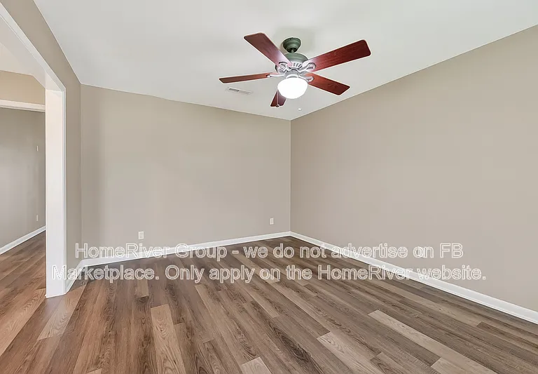 12002 Hillcroft Ave — Photo 7