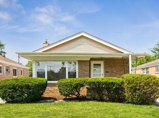 2644 W 94th Pl, Evergreen Park, IL 60805