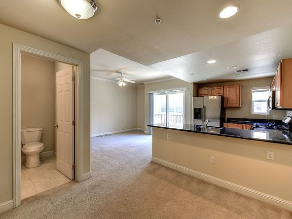 2nd image of 4800 Westlake Pkwy Unit 807