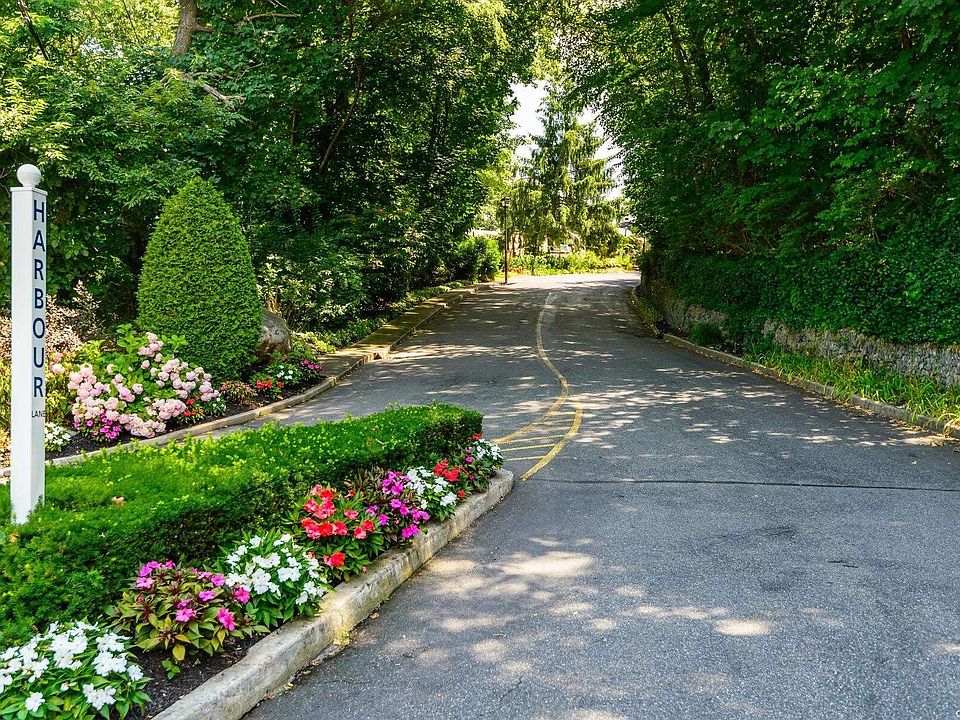 Top Of The Harbour 9 Harbour Ln Oyster Bay NY Zillow