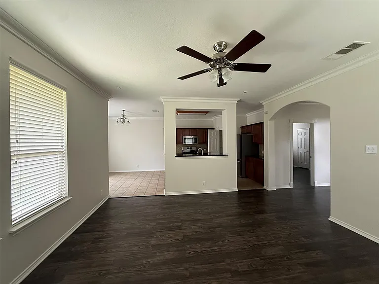 1500 Tranquility Ln — Photo 2